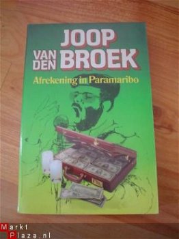 Afrekening in Paramaribo door Joop van den Broek - 1