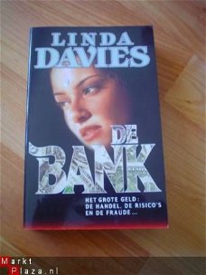 De bank door Linda Davies