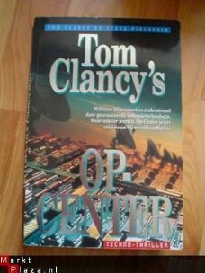 paperbacks en pockets door Tom Clancy