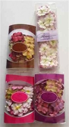 SALE NIEUW set van 4 kokers Prima Flowers Hydrangea Flowers van Prima Marketing