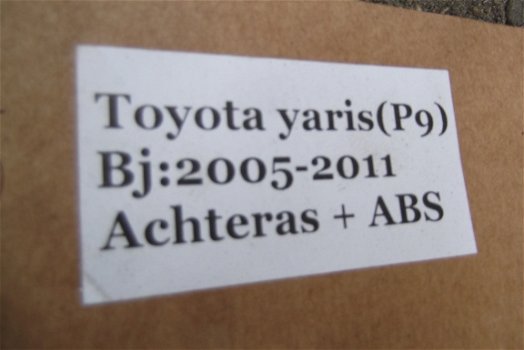 Toyota Yaris (P9) 2005/2011 Achteras met ABS - 2