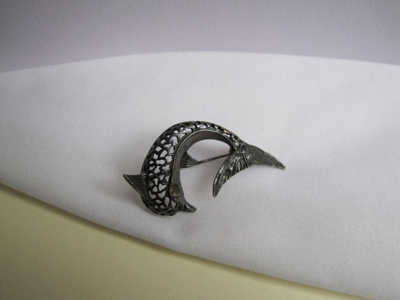 Zilveren broche antieke dolfijn 4.1x3.2 cm - nr. 1