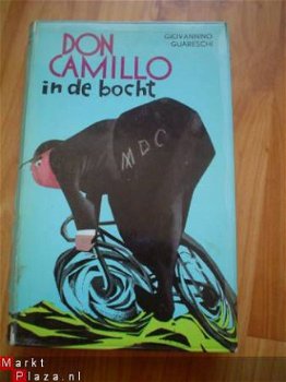 Don Camillo in de bocht door Giovannino Guareschi - 1