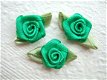 Mooi groot satijnen roosje ~ 15 mm ~ Groen - 1 - Thumbnail