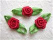 Mooi satijnen roosje met blad ~ 10 mm ~ Bordeaux rood - 1 - Thumbnail