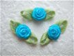 Mooi satijnen roosje met blad ~ 10 mm ~ Donker aqua blauw - 1 - Thumbnail