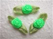 Mooi satijnen roosje met blad ~ 10 mm ~ Fel groen - 1 - Thumbnail