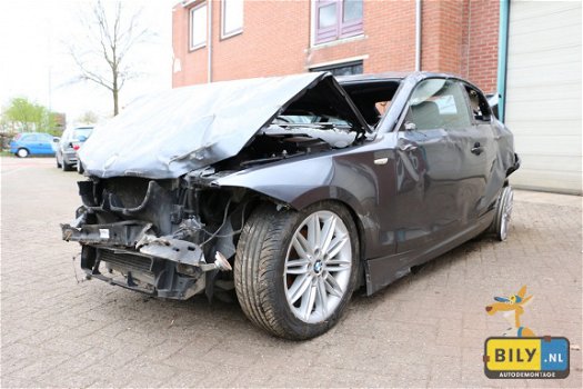 BMW E82 120D coupe autodemontage onderdelen bmw bily enter - 8