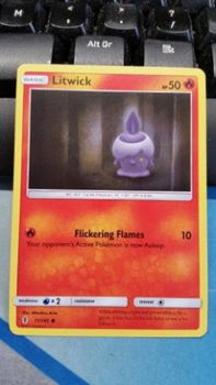 Litwick 11/145 common SM Guardians Rising - 1