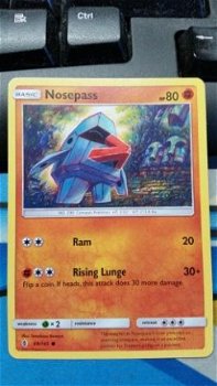 Nosepass 69/145 common SM Guardians Rising - 1
