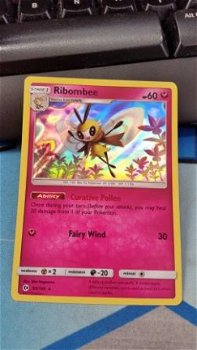 Ribombee 93/149 Holo Sun & Moon - 1