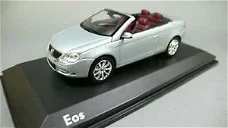 1:43 Norev Volkswagen VW Eos Cabrio silver cabrio