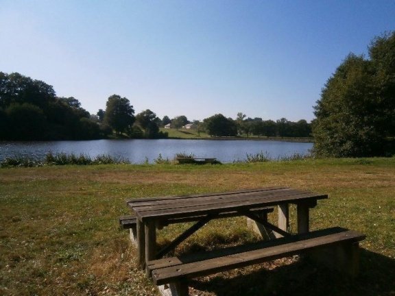 Vakantiehuis in Frankrijk €300 - €350pw - Afbeelding 6