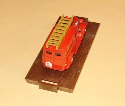 1:43 BRUMM 1949 Fiat 1100E Italiaanse brandweer R178 Appiano Gentile (uitgave van 1985!) - 1