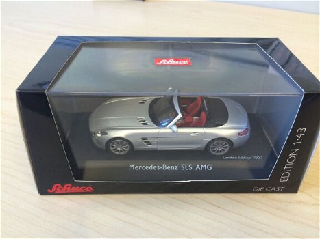 1:43 Schuco 07457 Mercedes SLS AMG Roadster silver 2012 - 1