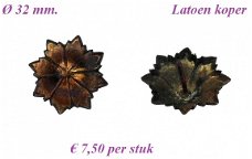 === Klok ornamentje = latoen koper = oud ===  27149