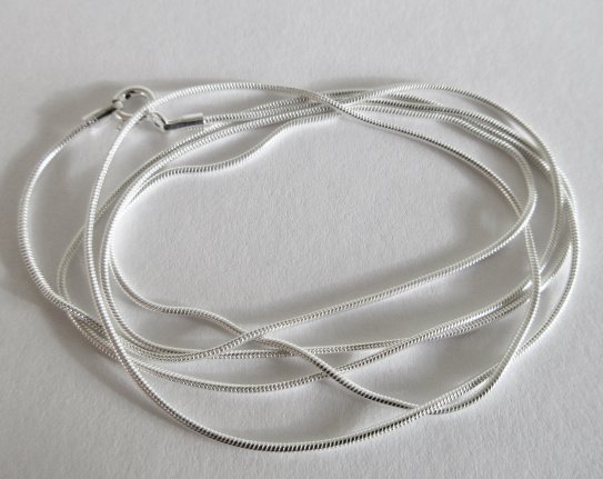 NIEUW Zilveren slangen LENGTECOLLIER 70x1,2 INCLUSIEF VERZ. - nr. 1
