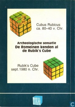 De kubus van Rubik puzzel van de eeuw gereserveerd - 2