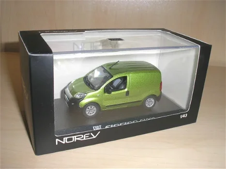 1:43 Norev 772200 Fiat Fiorino Cargo met. groen - 1