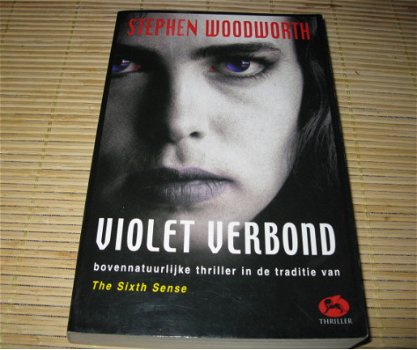 Stephen Woodworth - Violet verbond - 1