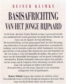 Basisafrichting van het jonge rijpaard - 2