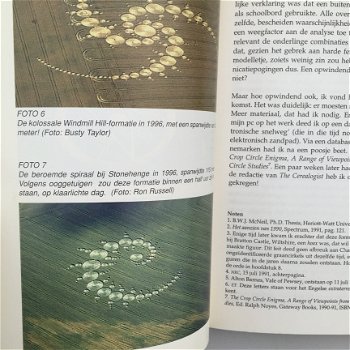 Het raadsel van de graancirkels, feiten, analysen, hypothesen door Eltjo H. Haselhoff - 5
