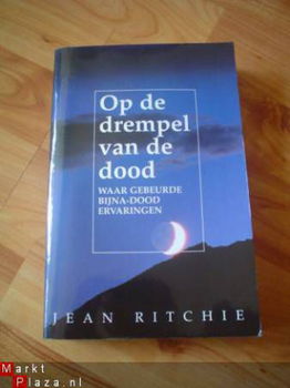 Op de drempel van de dood door Jean Ritchie - 1