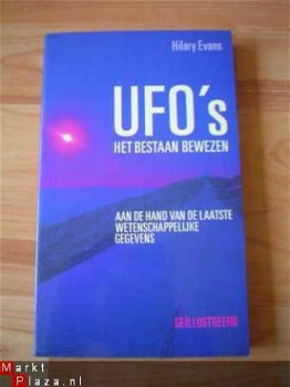 Ufo's het bestaan bewezen door Hilary Evans - 1