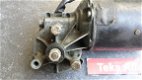 Alfa Romeo Alfetta 116 ruitenwissermotor Bosch 0390346138 Used - 3 - Thumbnail