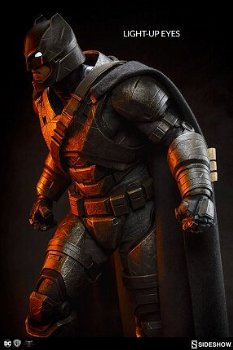 Armored Batman Premium Format Sideshow Collectibles - 1