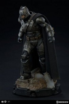 Armored Batman Premium Format Sideshow Collectibles - 5