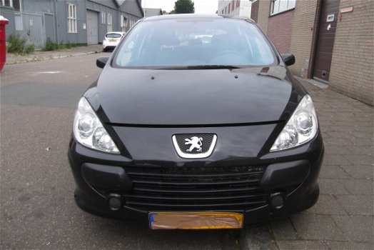 Peugeot 307 1.6 16V 2005 Onderdelen en Plaatwerk Kleur EXLD - 3