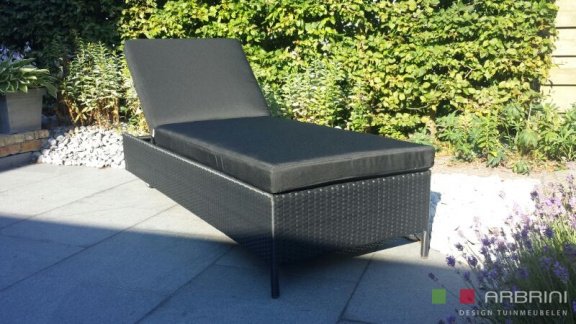 Loungebed lounche ligbed terras tuin zwart wicker nieuw. - 4