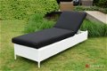 Loungebed lounche ligbed terras tuin wit wicker nieuw. - 1 - Thumbnail