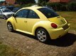 Volkswagen New Beetle - 2.0 trendtlijn airco lmv. sportv. Dit is youngtimer geen bij telling - 1 - Thumbnail