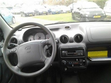 Hyundai Atos - 1.1I DYNAMIC mooi kleine auto met trekhaak en elekt pakket - 1