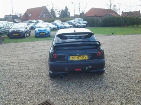 Peugeot 206 - 2.0-16V GTI Voor lief hebbers zeer lux.s / Uitgebouwd 2 x spoiler achterklep zeer mooi - 1