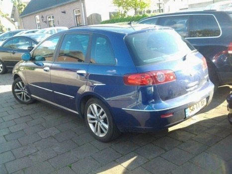 Fiat Croma - 6 bak 150pk 1.9 JTD Emotion nav zeer lux.s airco ecc - 1