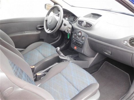 Renault Clio - 1.5 DCI AUTHENTIQUE, STUURBEKRACHTIGING, CENT-VERGRENDELING, RADIO-CD-MP3-AUX, AIRBAG - 1