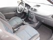 Renault Clio - 1.5 DCI AUTHENTIQUE, STUURBEKRACHTIGING, CENT-VERGRENDELING, RADIO-CD-MP3-AUX, AIRBAG - 1 - Thumbnail