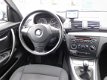 BMW 1-serie - 116I BUSINESS LINE, 6-BAK, AIRCO, NAVIGATIE, ELEK-RAMEN, CENT-VERGRENDELING, RADIO-CD- - 1 - Thumbnail