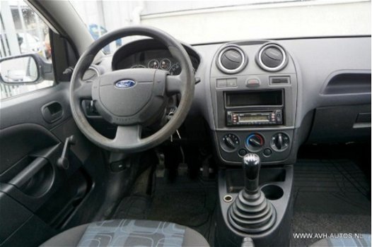 Ford Fiesta - 1.4 tdci ambiente 50kW - 1