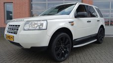 Land Rover Freelander - 2.2 TD4 E Naviagtie Leder