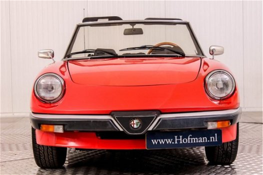 Alfa Romeo Spider - 1600 - 1