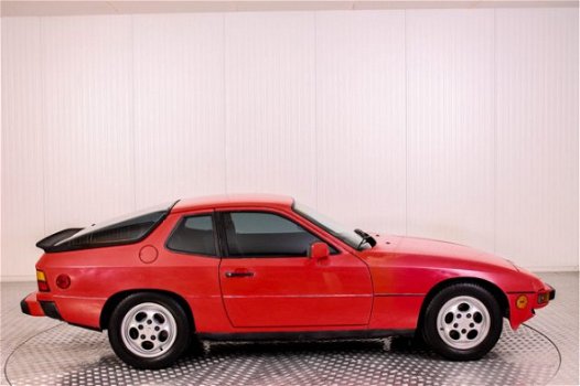 Porsche 924 - S Coupé 2.5 - 1