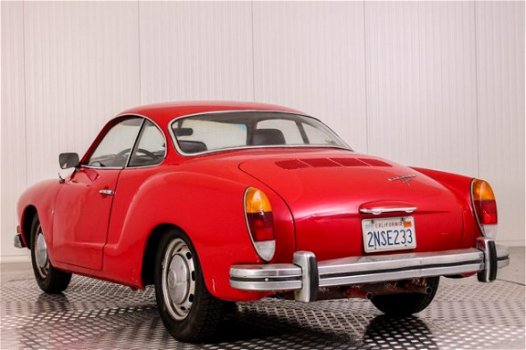 Volkswagen Karmann Ghia - 1