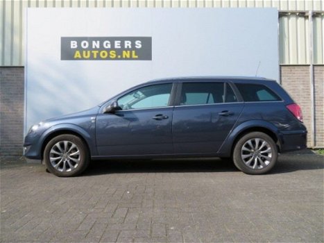 Opel Astra Wagon - STATION1.6 111 YEARS EDITION NAVIGATIE - 1