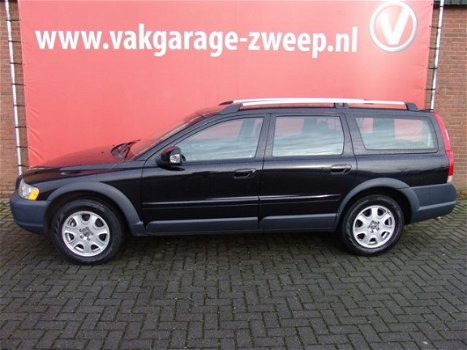 Volvo XC70 - 2.4 D5 185PK AWD Automaat | Vol-Leder | Navi | Trekhaak - 1