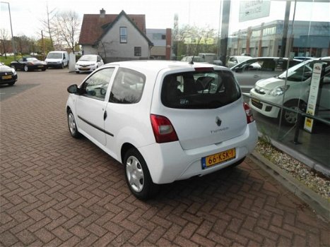 Renault Twingo - 1.2-16V Authentique - 1