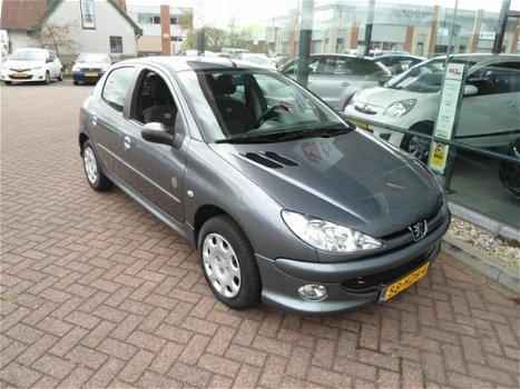 Peugeot 206 - 1.4 GENERATION 5-DRS - AIRCO - BOVAG - 1